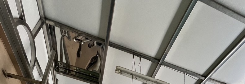 台中鐵皮屋屋頂外層材質：鍍鋅鐵皮，經濟實惠但防鏽期較短